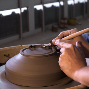 陶瓷班 陶藝 陶瓷工作坊 陶藝工作坊 陶瓷課程 陶藝班 香港陶瓷 陶瓷製作 手工藝 手捏 藝術課程 拉坯